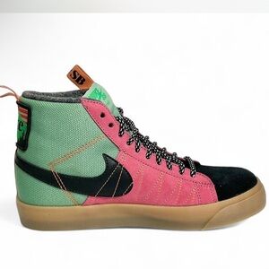 Nike SB Multicolor High-Tops